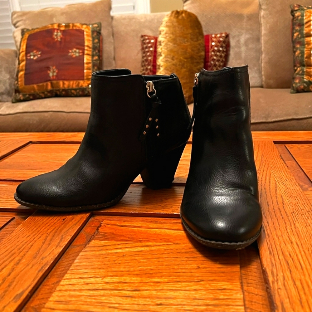 Dr. Scholls, 9 M.casey,black